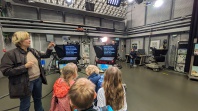 Kinder im Fernsehstudio des BR in Nürnberg