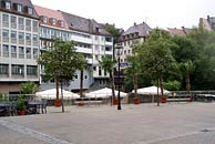 Blick in eine Fußgängerzone