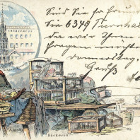 Postkarte vom Ostermarkt. Eine Höckerin bietet in Käfigen ihre Waren an. Im Hintergrund eine Detailaufnahme des Schönen Brunnens.  