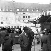 Der Ostermarkt im Jahr 1963.