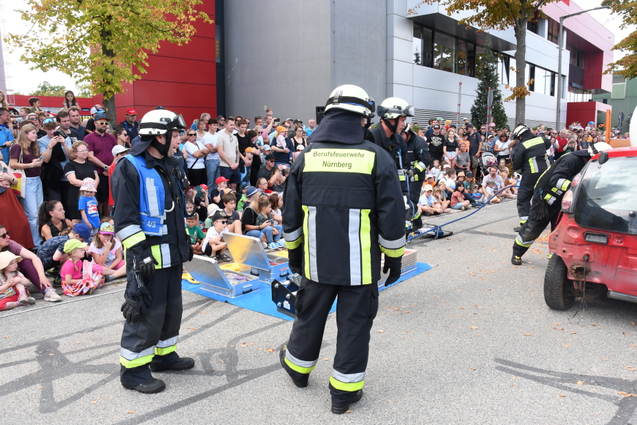 Tag Der Offenen Tuer FW4 7, Bild © STADT NUERNBERG