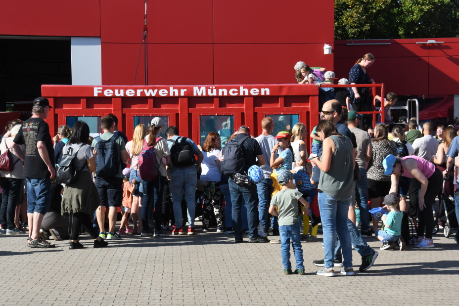 Tag Der Offenen Tuer FW4 10, Bild © STADT NUERNBERG