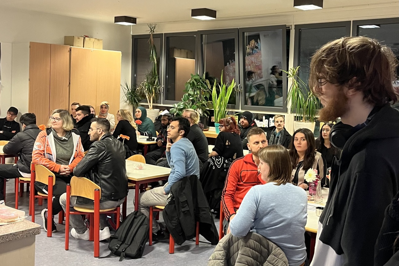 Zwischenzeugnisfeier Ansprache, Bild © ARS