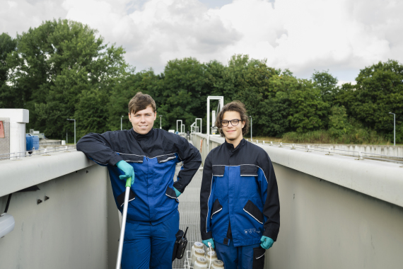Tägliche Probenentnahme auf der Anlage von SUN.