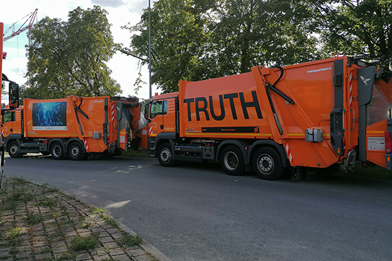 Kunst Müllfahrzeug Truth, Bild © Seipel / Stadt Nürnberg