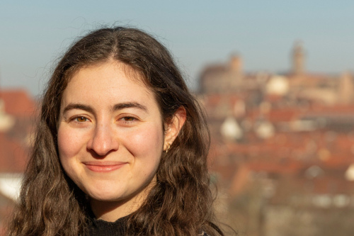 Portrait der Stipendiatin Jennifer Nedlin