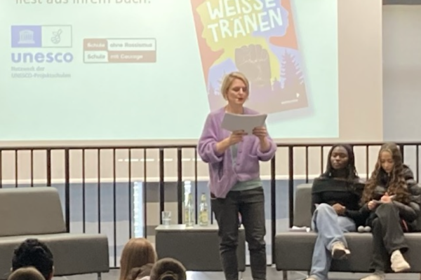 Lesung Weisse Traenen Schrocke 24 11 2023 Teaser