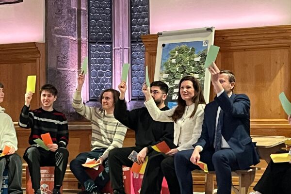 2026_Demokratie_Rathaus2