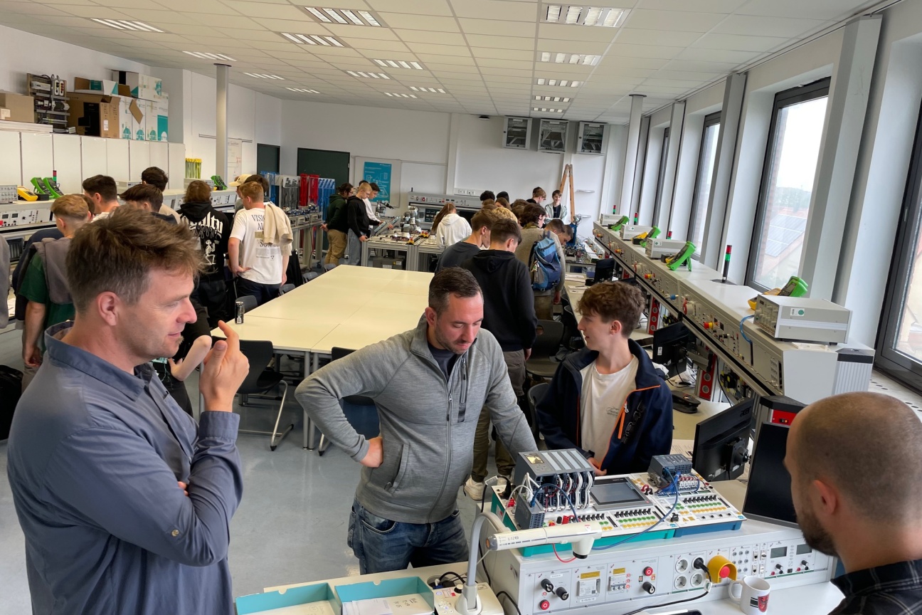 Erasmus+ Austausch an der B1 mit österreichischen Auszubildenden., Bild © Nürnberger, Hans-Hermann