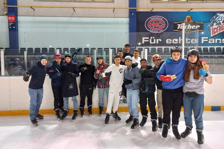 Eislaufen BIK/BVJ, Bild © shm / b2