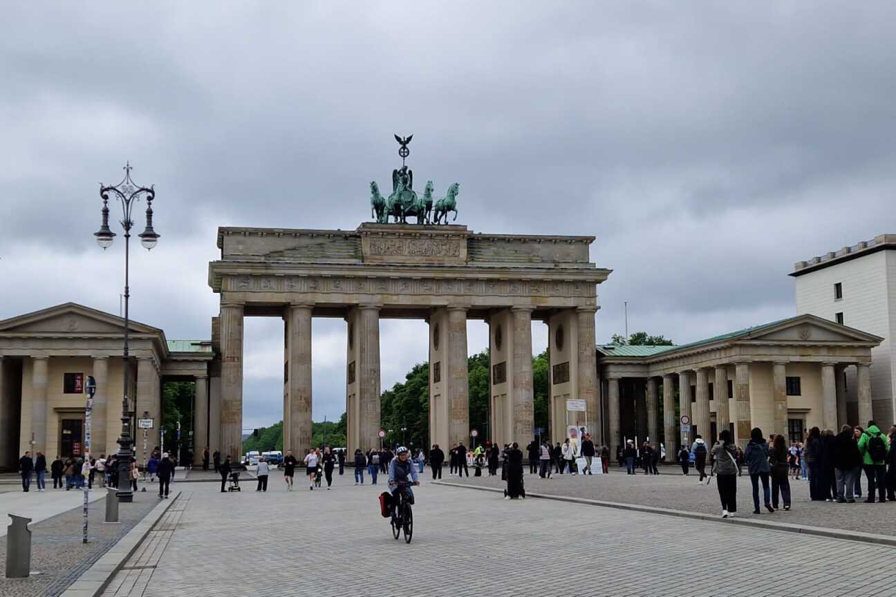 2526 Berlin 02