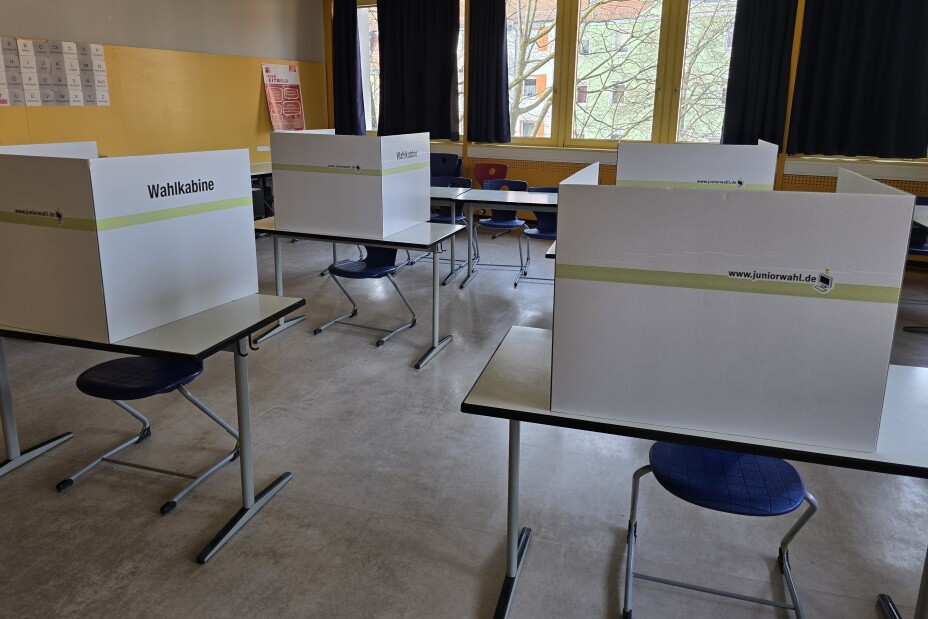 Wahllokal für die Juniorwahl 2025, Bild © Berufliche Schule 4 / Stadt Nürnberg
