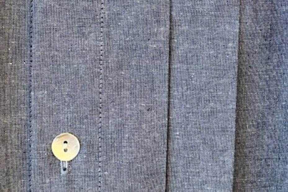 1 Nachhaltiges Hemd, Bild © Alexandra Würzbauer