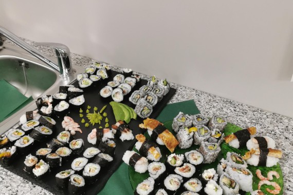 Sushi_Buffet (2)