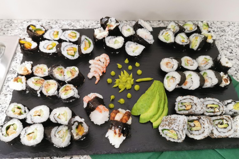 Sushi Buffet (1)
