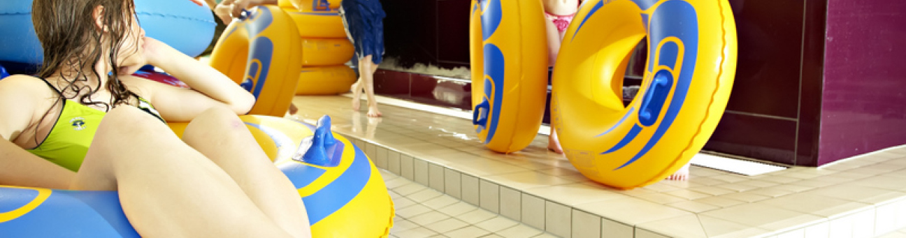 Kinder im Hallenbad, Bild © Klaus Gruber, dolphin photography
