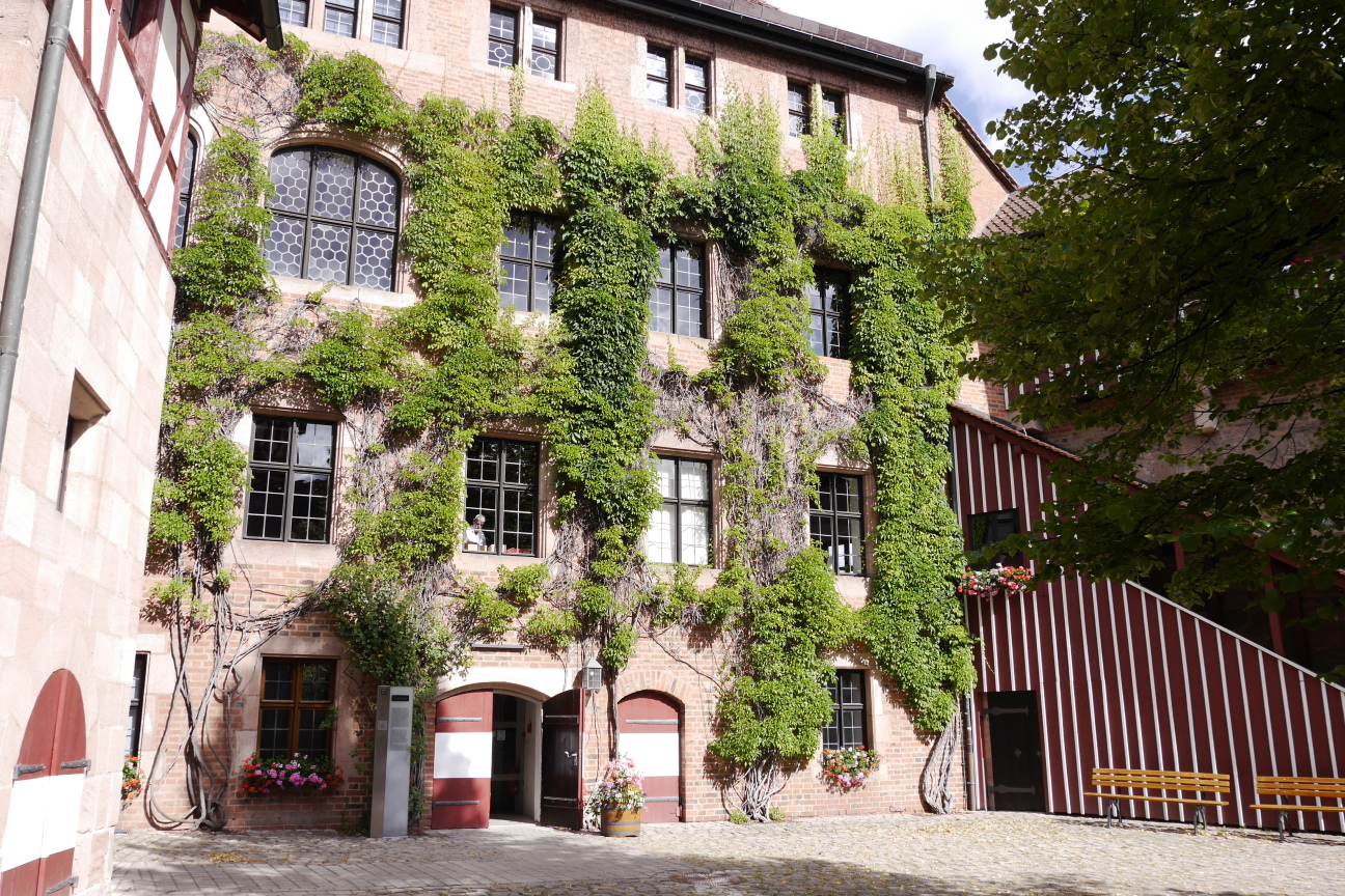 Kaiserburg Aussen