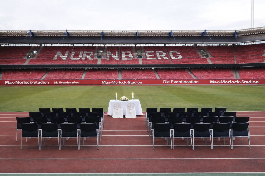 Stadionhochzeit KI-Bild, Bild © Max-Morlock-Stadion
