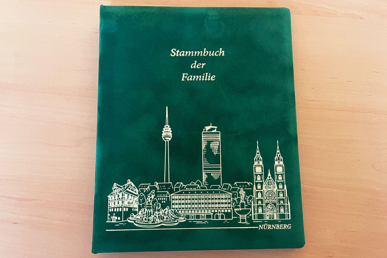 Stammbuch Nürnberg grün