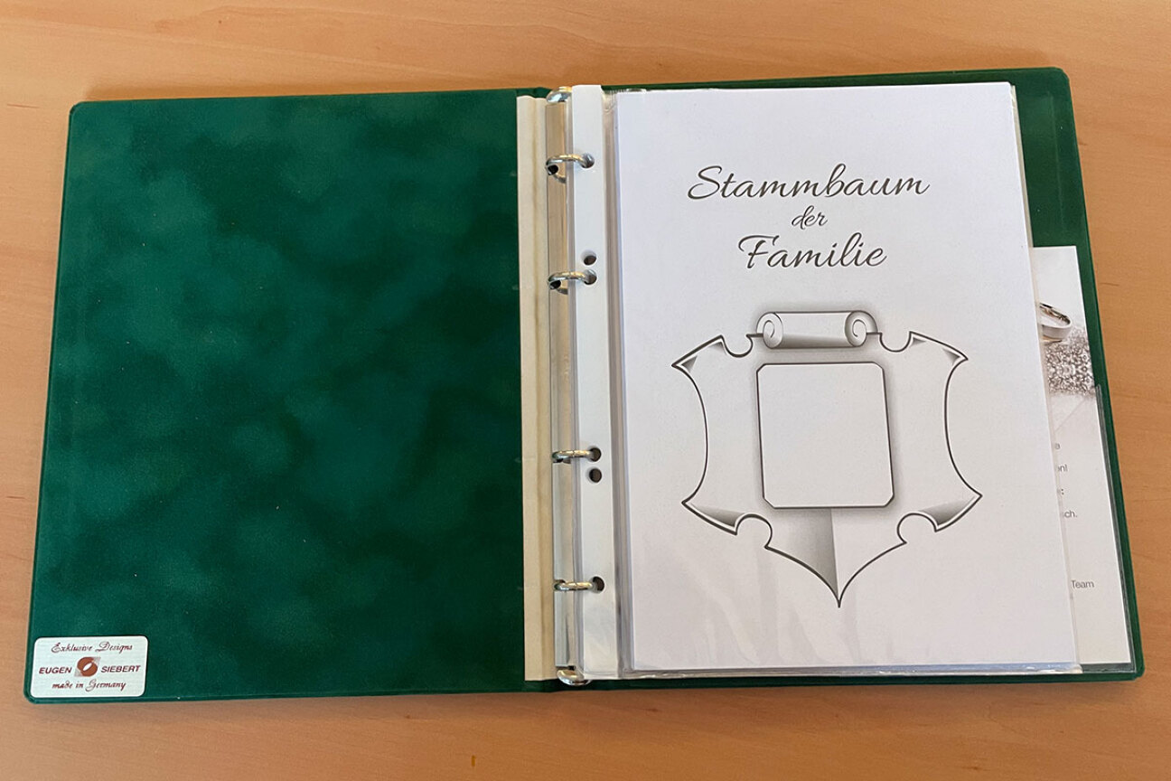 Stammbuch Nürnberg grün