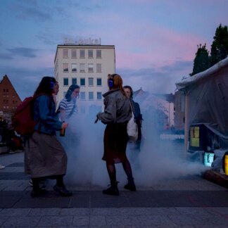 Silent Disco - Kopfhörerbeats unter freiem Himmel von „nbggrooves