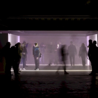 Begehbare Laserinstallation „LIGHT CUBE" von Katharina Heubner, Martina Kändler und Susan Helen Miller bei der Blauen Nacht 2015.