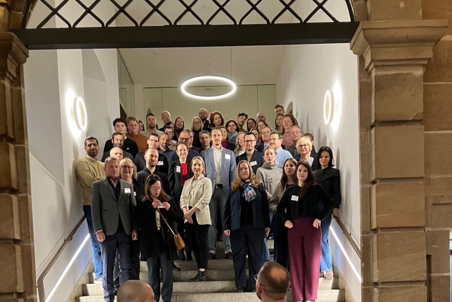 Los geht's - und viele helfende Hände machen mit, Bild © Silke Abel / Stadt Nürnberg