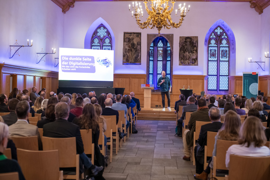 Mit tollen Rednern wie Prof. Dr. Dr. Björn Niehaves, Bild © Stadt Nürnberg Stadtarchiv Marta Beck