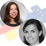 Foto von Birgit Boeser, Leiterin der Europäischen Akademie in Bayern, und Dr. Carolin Rüger, Dozentin für Europäische Politik, vor der Deutschland-Flagge und der EU-Flagge als ineinandergreifende Puzzlestücke.