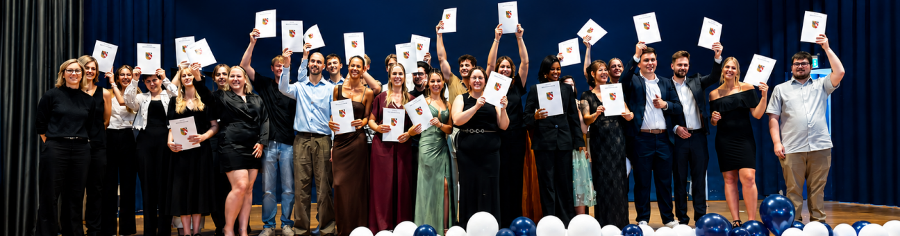 Abschlussfeier 2026 - Fachakademie für Wirtschaft