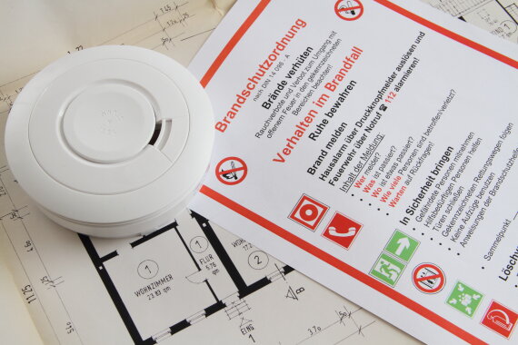 Vorbeugender Brandschutz - AdobeStock 101446301