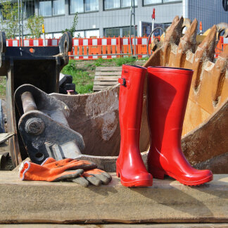 ( Bild: Grundschule St. Leonhard / Stadt Nürnberg ) Grundsteinlegung