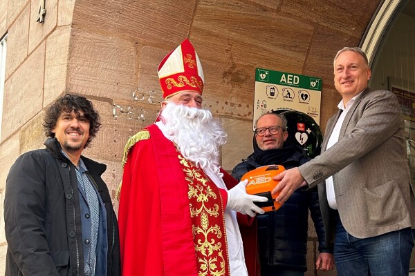 Ein neuer Defibrillator für das Gesundheitsamt
