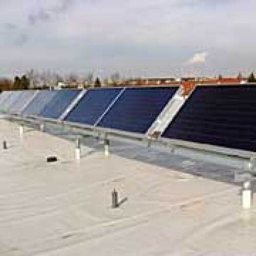 Solarthermische Anlage Turnhalle Röthenbach