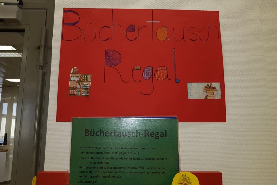Buechertauschregal 02