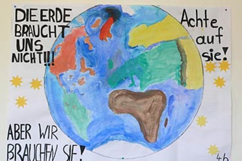 Plakat zu unserer Erde, Bild © Bild: Pädagogisches Institut Nürnberg