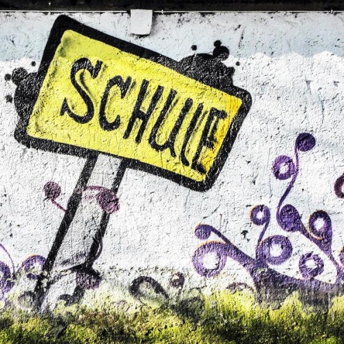 Bemalte Schulmauer © Hmauck