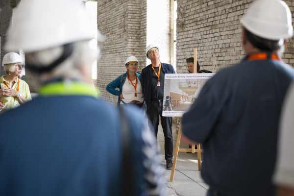 Open Walk Kongresshalle