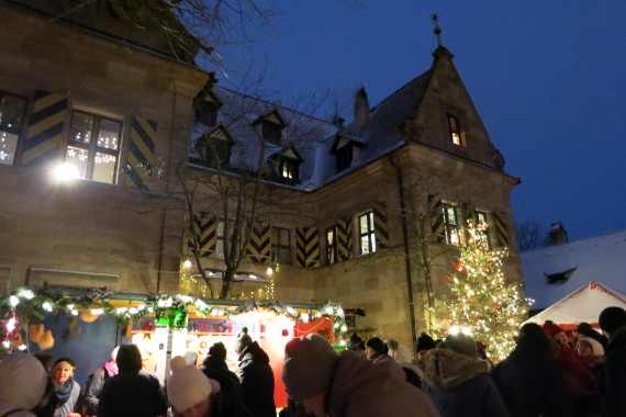 Weihnachtsmarkt Schloss Almoshof