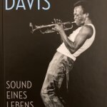 Lesung Miles Davis Nuejazz2026 Titel