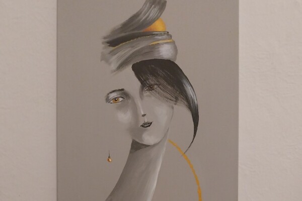 Acrylmalerei eines Frauentorsos in Grau, Schwarz, Weiß und Gold auf grauem Grund.