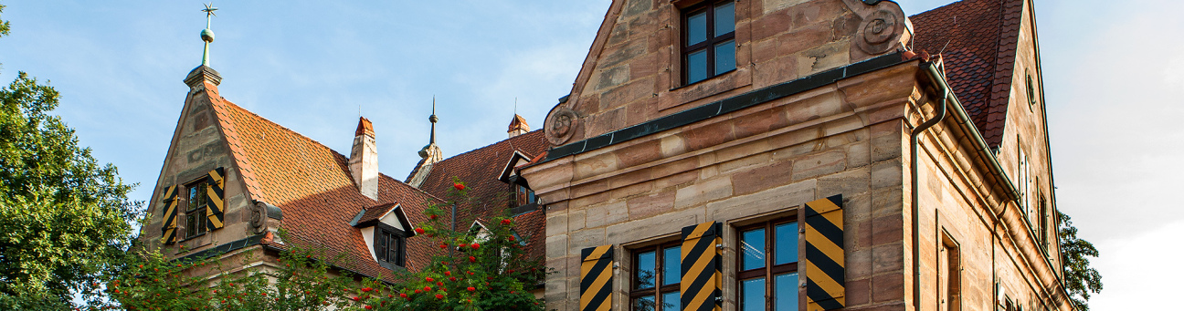 Ein Blick auf das Schloss Almoshof