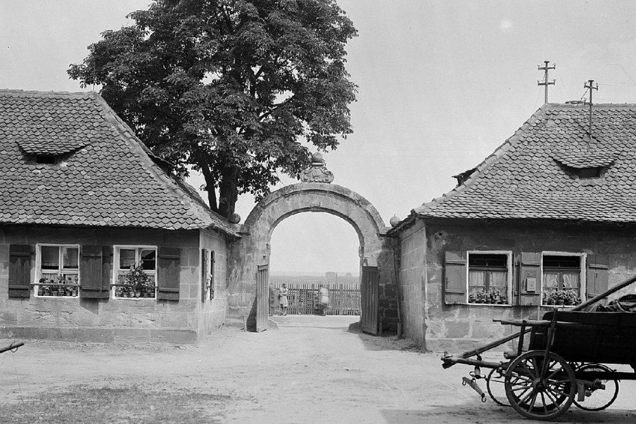 Schlosshof 1934, Bild © Stadtarchiv Nürnberg