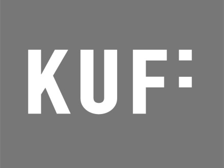 Logo vom Amt für Kultur und Freizeit von der Stadt Nürnberg. In einem grauen Kasten stehen 3 weiße Buchstaben: K und U und F., Bild © Amt für Kultur und Freizeit / Stadt Nürnberg