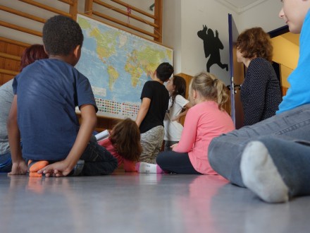 Foto von Kindern beim Kinder·treff im Kultur·laden Loni-Übler-Haus., Bild © Lisa Laidig