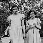 Margot und Ruth Löwenthal als Kinder in Rückersdorf, 1934.