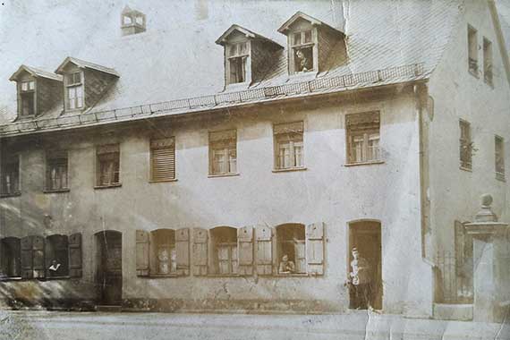 Familie Dippl wohnte in der Bogenstraße 21.