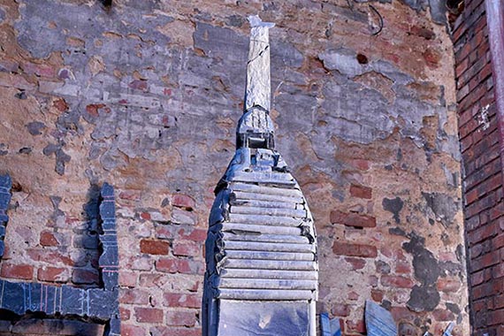 Claudia Endres: Lockdownperle II, 2021.