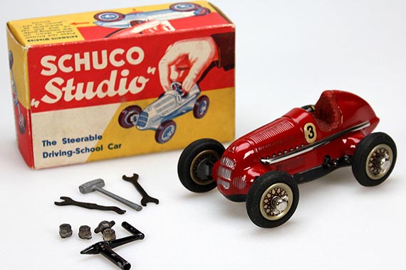 Schuco Studio-Auto "Das steuerbare Fahrschulauto".