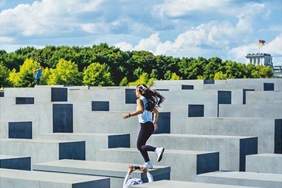 Titelbild des neuen Buchs von Wolfgang Benz.